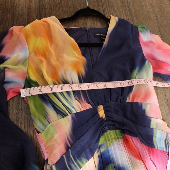 Maggy London Frankie Dress NWT Size 4 Small Snag on Sleeve - Picture 6 of 12